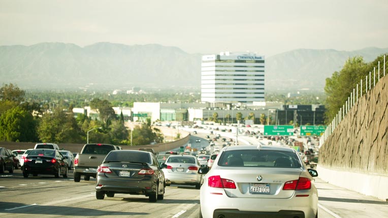 3 Automakers Providing Dividends Despite Market Concerns