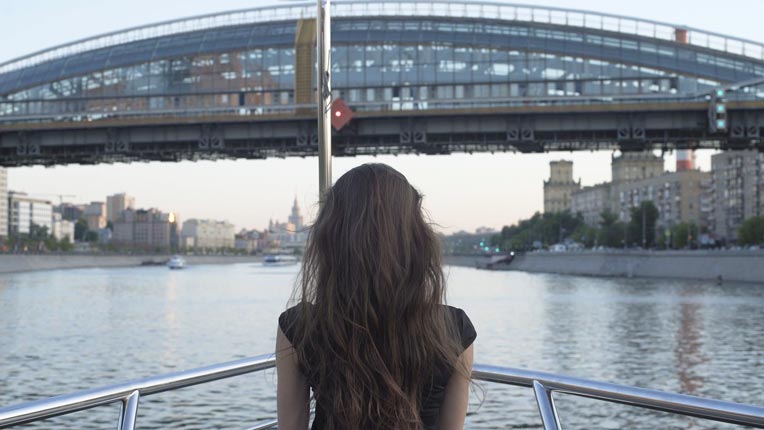 Online Travel Companies Navigate a Detour in Search Traffic